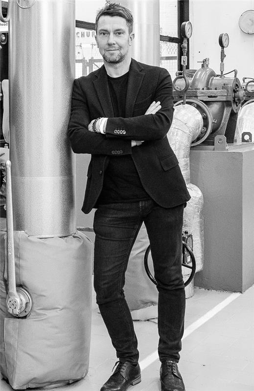 250A68d9 F175 4368 956C 2638E4a141b6